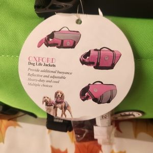 Dog life jacket